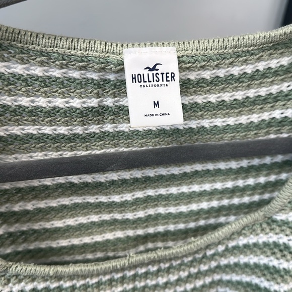 Hollister short sleeve stripe crochet top in green Size Medium - Picture 4 of 7